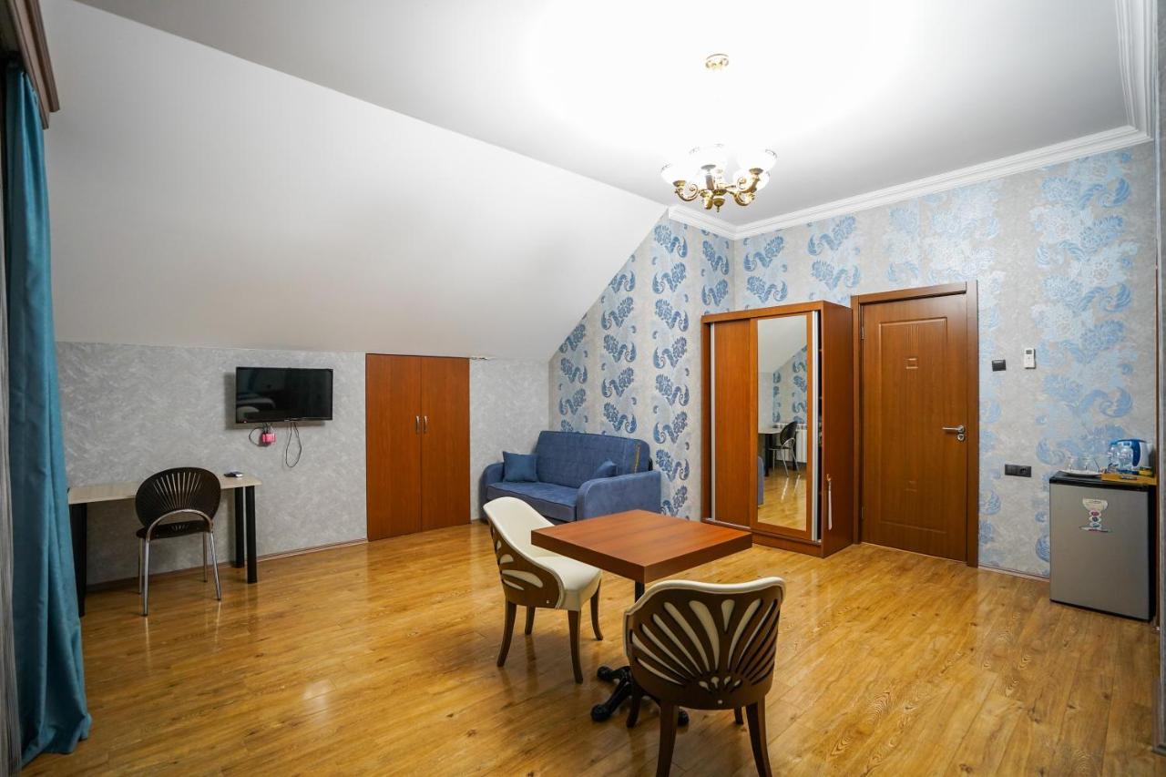 קאחתי Natali Hotel מראה חיצוני תמונה