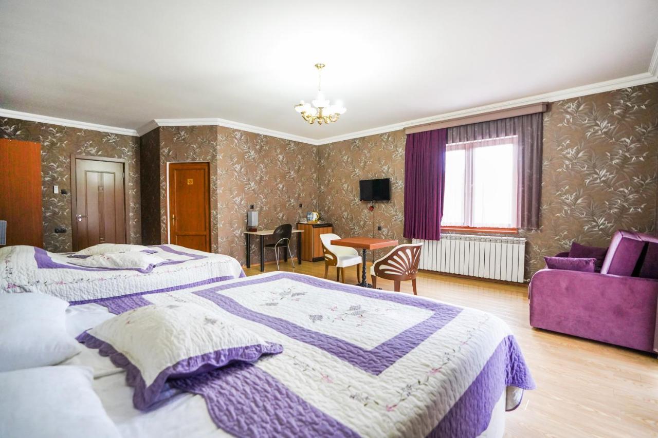 קאחתי Natali Hotel מראה חיצוני תמונה