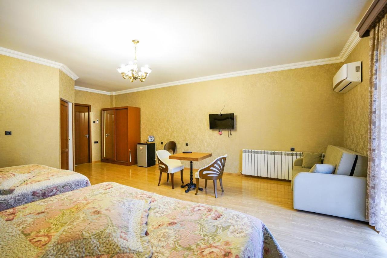 קאחתי Natali Hotel מראה חיצוני תמונה